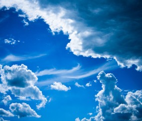 两岁小孩晚上发烧怎么推拿（2岁孩子发烧怎么推拿）