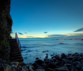 小孩剪发后发烧（小孩剪发后发烧怎么回事）